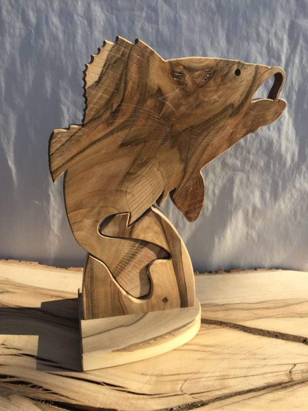Drewniane trofeum wędkarskie – Okoń