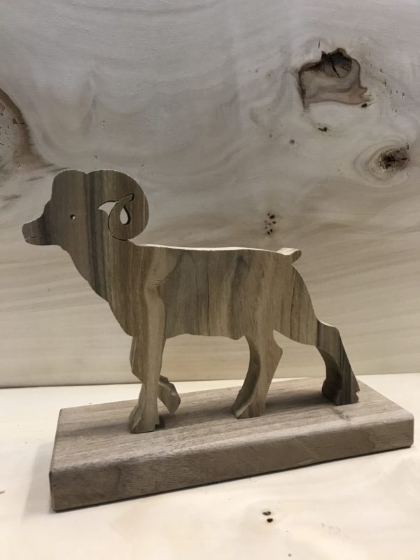 Drewniane zwierzę leśne - Muflon