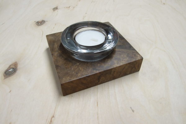 Świecznik drewniany (orzech) na 1 podgrzewacz (tealight) prostokątny